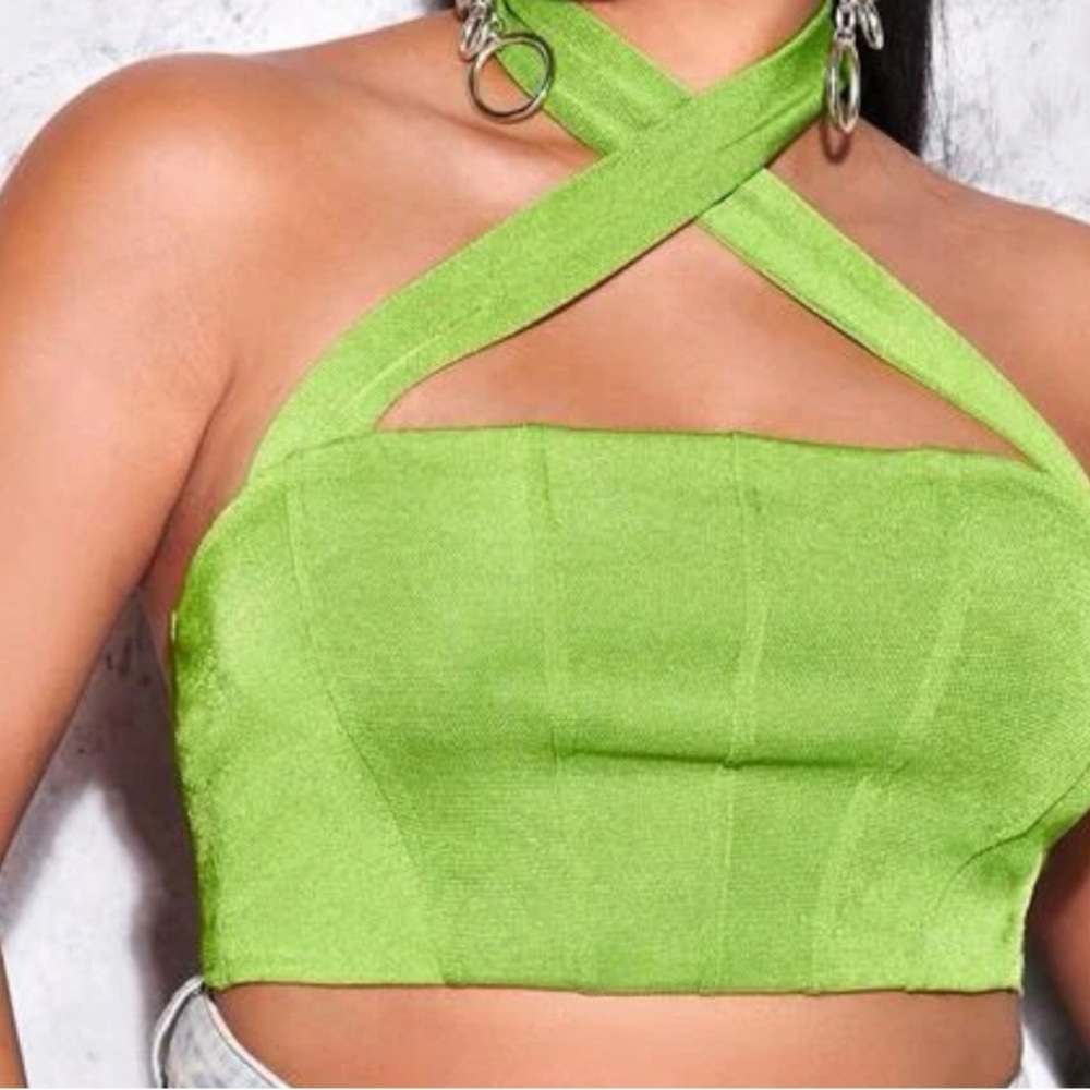 Halter top
